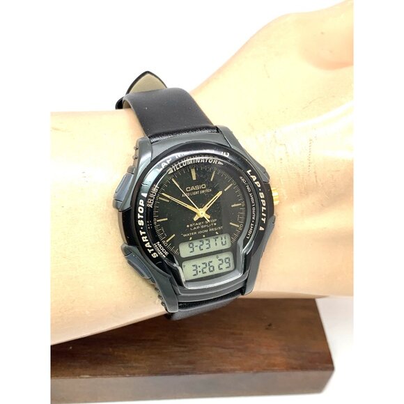 Casio Men's Watch WS300 Illuminator Quartz Digital Black Resin Sport 2329 - Picture 11 of 14